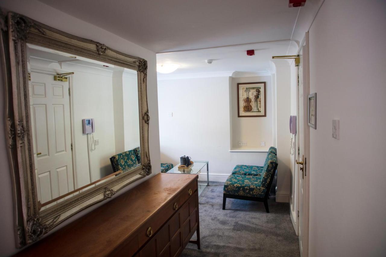 The Charlton Boutique Hotel Cheltenham Exteriör bild
