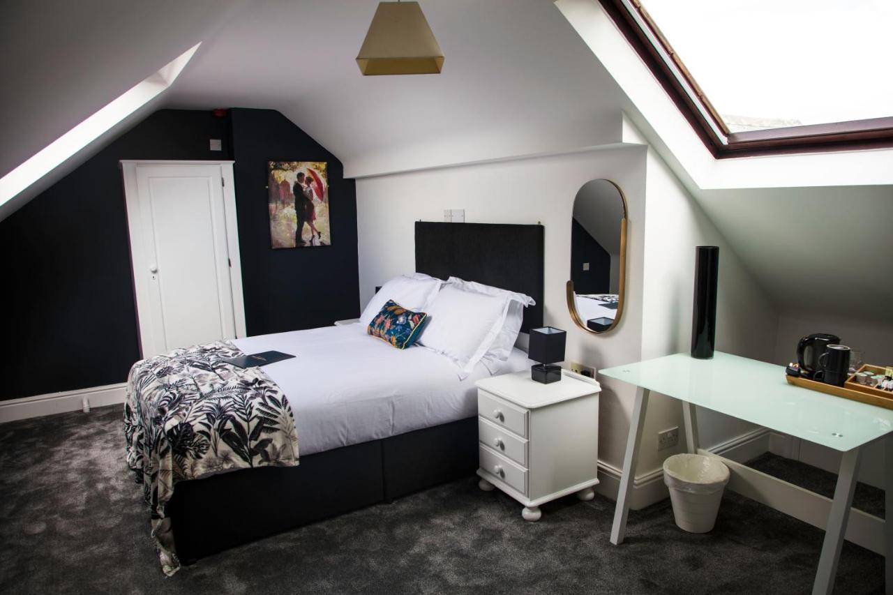 The Charlton Boutique Hotel Cheltenham Exteriör bild